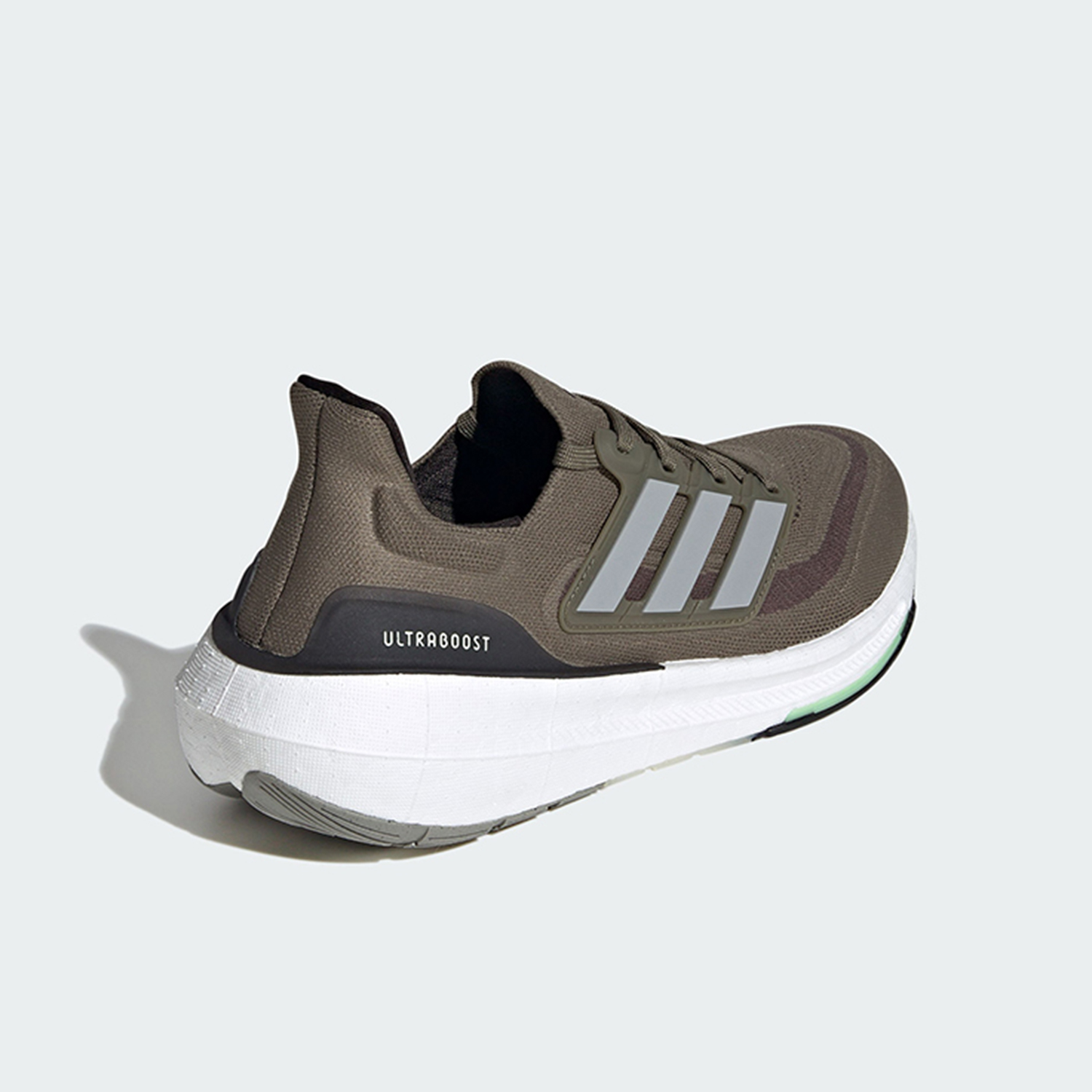 Scarpe da corsa sportive Adida - Adidas Shoes Ultraboost Light recensione e prezzo